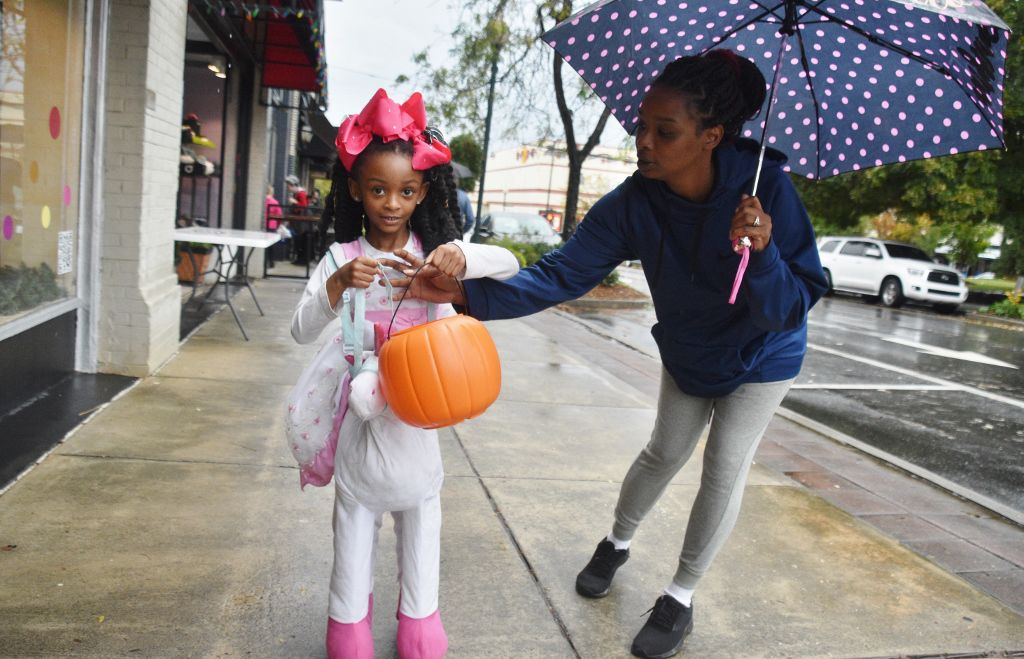 halloween 2019 309 (1024x659).jpg